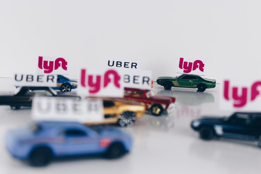 アメリカ旅行必須！】タクシーよりお得なUberって何？メリット＆使い方 